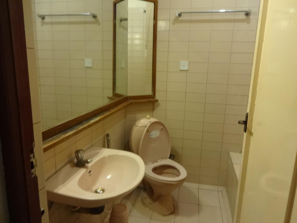 Hotel Padmam Madurai Bagian luar foto